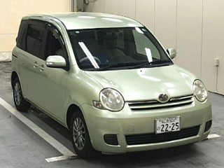 Toyota Sienta 2009