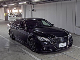 Toyota Crown 2014