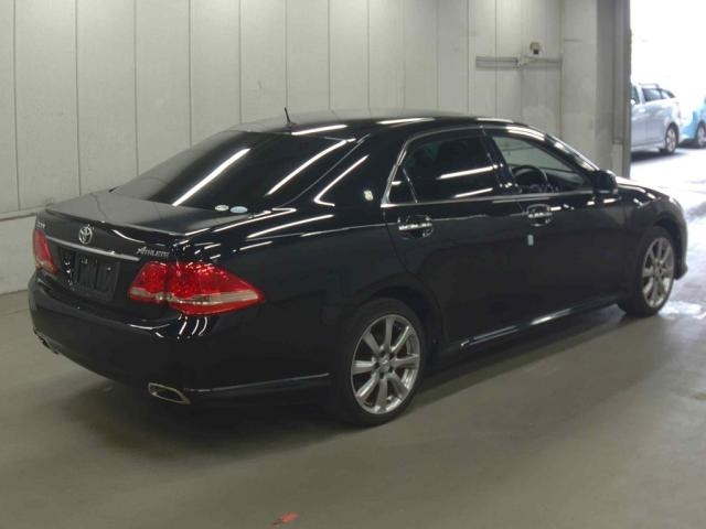TOYOTA CROWN 2009