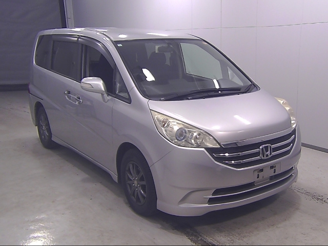 HONDA STEP WAGON 2009