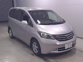 HONDA FREED 2011