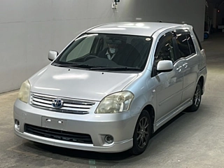 TOYOTA RAUM