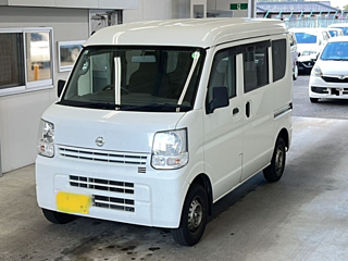 NISSAN CLIPPER VAN