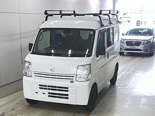 NISSAN CLIPPER VAN