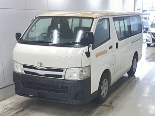 TOYOTA REGIUS ACE VAN