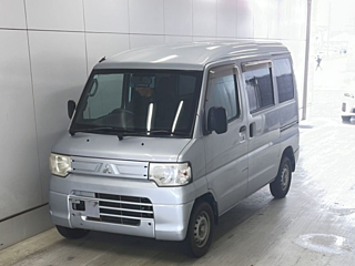 MITSUBISHI MINICAB VAN