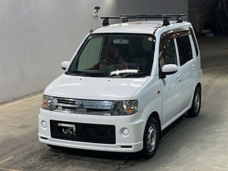 Mitsubishi Toppo 2012