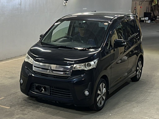 Mitsubishi EK 2013