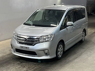 Nissan Serena 2011