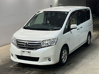 Nissan Serena 2011