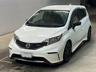 Nissan Note 2015