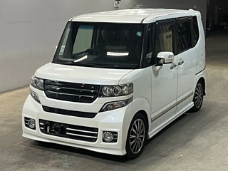 Honda N-BOX 2013