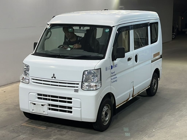 Mitsubishi Minicab