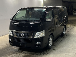 Nissan Caravan 2014