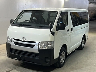 Toyota Hiace 2021