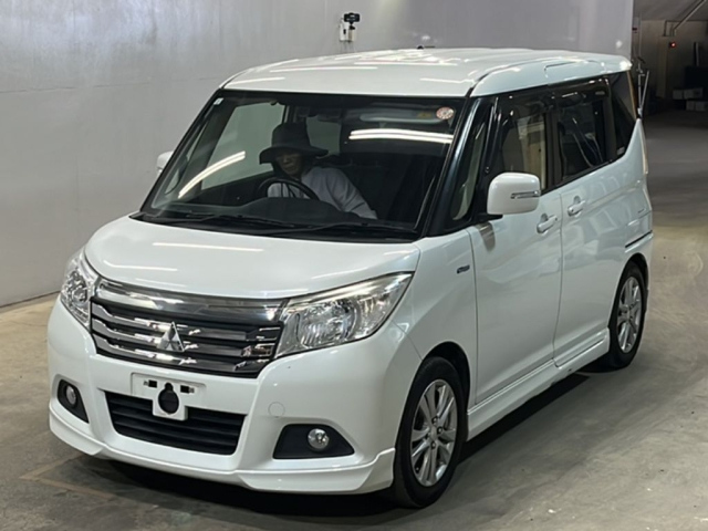 Mitsubishi Delica