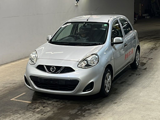 Nissan March 2017