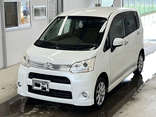 Daihatsu Move 2011