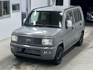 Daihatsu Naked 2002