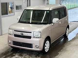Toyota Pixis 2013