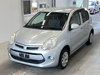 Toyota Passo 2015