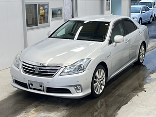 Toyota Crown 2011