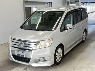 Honda Step Wagon 2010