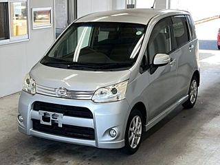 Daihatsu Move 2011