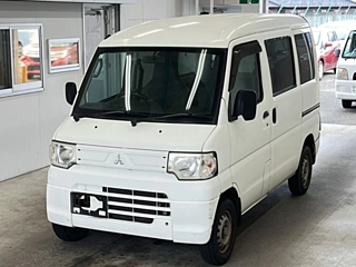 Mitsubishi Minica 2012