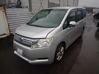Honda Step Wagon 2011