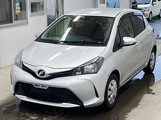 Toyota Vitz 2017