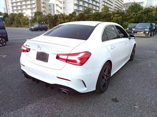 MERCEDES BENZ AMG 2021