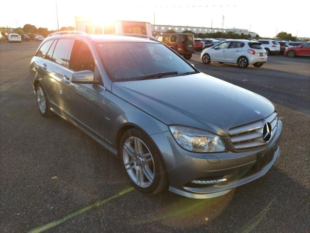 MERCEDES BENZ C CLASS WAGON 2011
