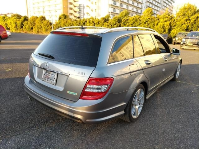 MERCEDES BENZ C CLASS WAGON 2011