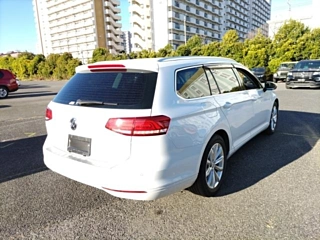 VOLKSWAGEN PASSAT VARIANT 2016
