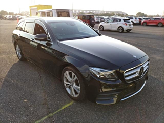 MERCEDES BENZ E CLASS WAGON 2017