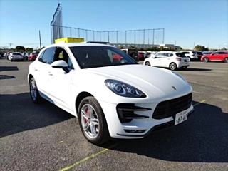 PORSCHE MACAN 2016