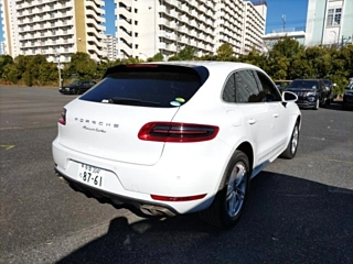 PORSCHE MACAN 2016