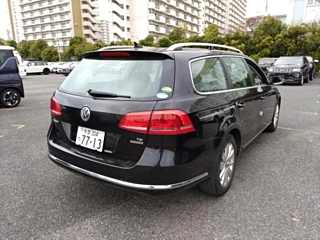 VOLKSWAGEN PASSAT VARIANT 2014