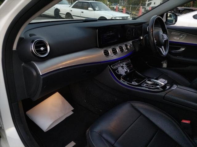 MERCEDES BENZ E CLASS WAGON 2019