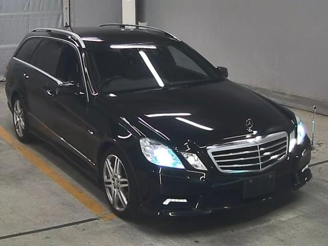 MERCEDES BENZ E CLASS WAGON 2011