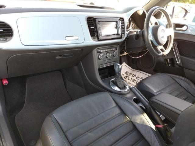 VOLKSWAGEN THE BEETLE 2014