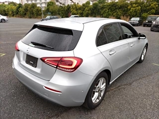 MERCEDES BENZ A CLASS 2018