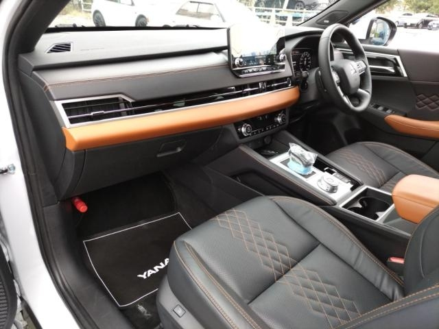 MITSUBISHI OUTLANDER PHEV 2022