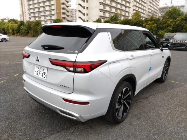 MITSUBISHI OUTLANDER PHEV 2022