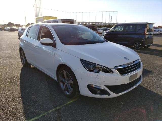 PEUGEOT 308 2015