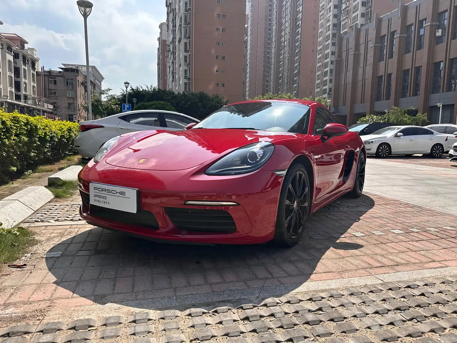 PORSCHE 718