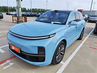 li-auto l8