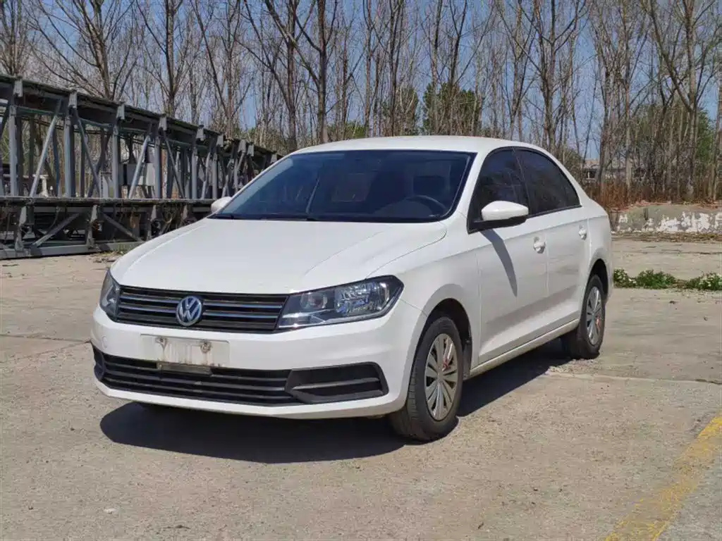 VOLKSWAGEN SANTANA