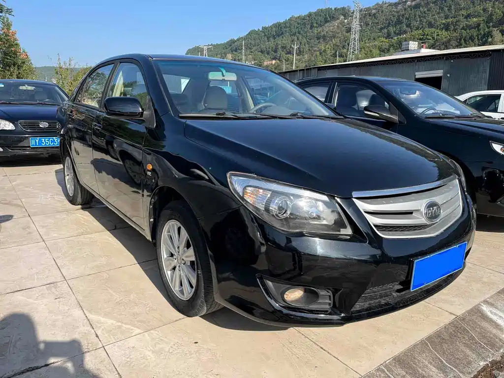 BYD L3 2014